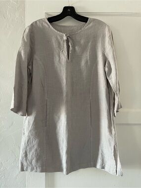 Three Dots Light Gray Linen Tie-Neck Tunic